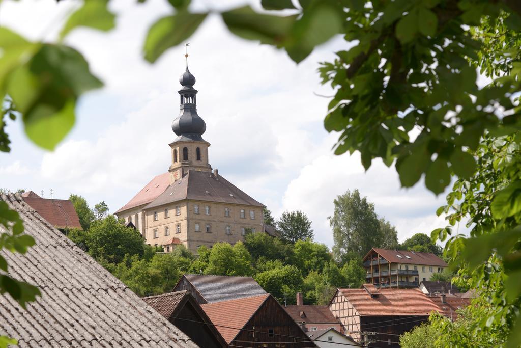 Pension & Metzgerei Friedrich Trebgast ภายนอก รูปภาพ